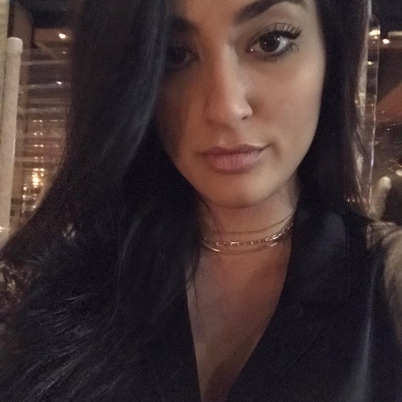 ariasherzoy